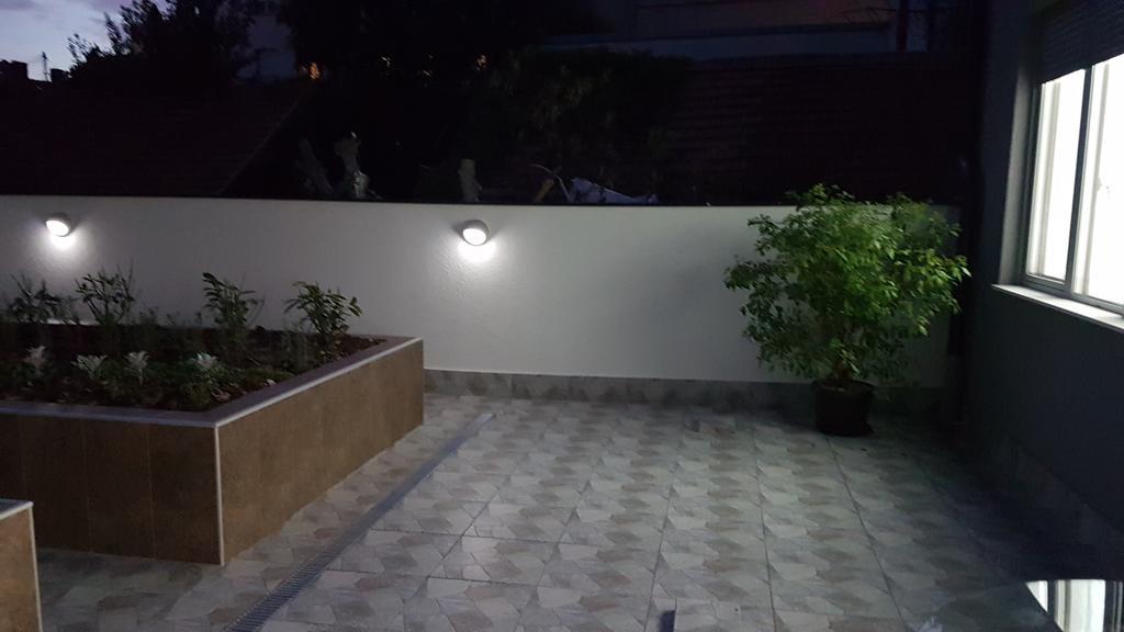 Apartment Joy Belgrado Exterior foto